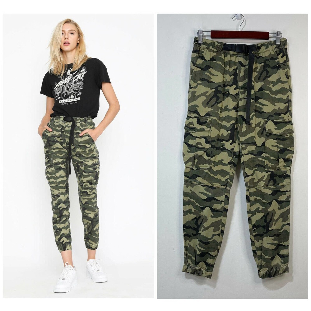 NWT Pam & Gela Camo Cargo Pants with Belt Size S Multicolor - Picture 1 of 13